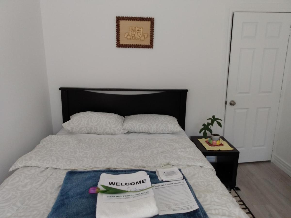Healing Touch Holistic Living Space Amherst Exterior photo
